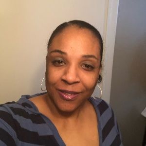 Meet your Posher, Sharita